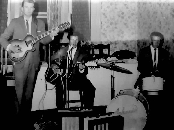ohnny and the cutters circa 1959-60-5x